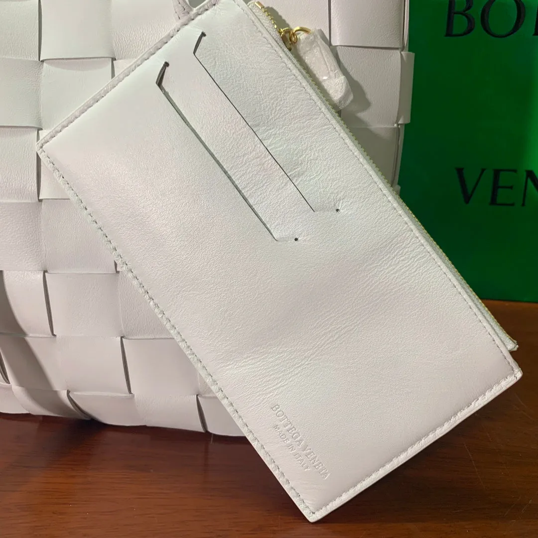 BV Shoulder Bag Nappa White, For Women, Women’s Bags 12.9in/33cm