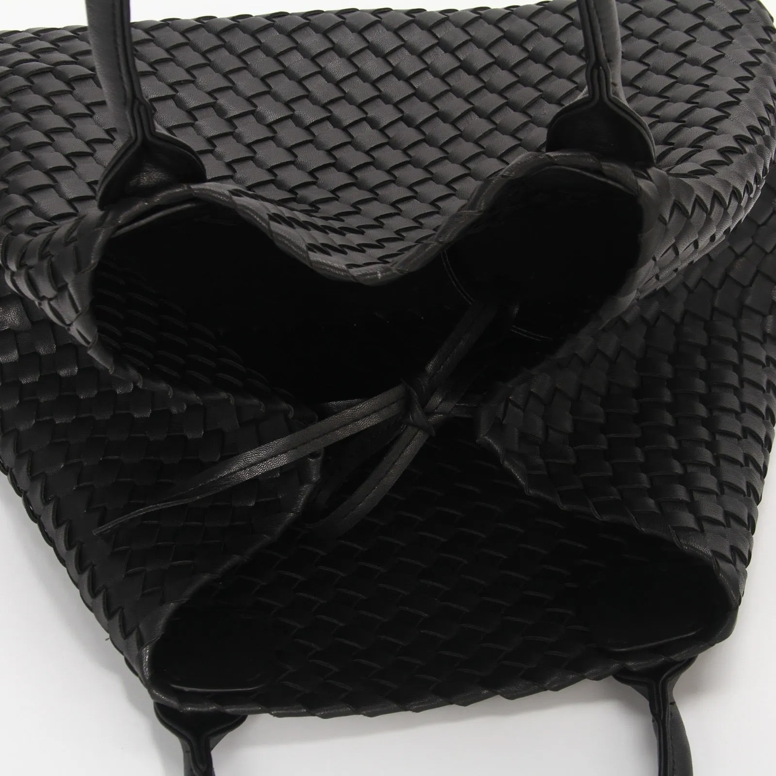 The Weavey Tote - BLACK